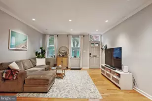 716 S 21st St, Philadelphia, PA 19146 - Photo 3