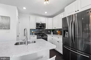 6829 Chew Ave, Philadelphia, PA 19119 - Photo 9