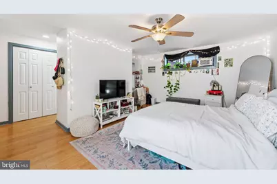 830 Lombard Street #1, Philadelphia, PA 19147 - Photo 15
