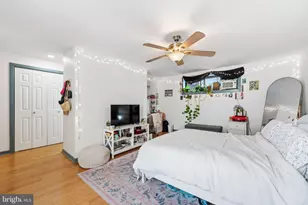 830 Lombard St, Philadelphia, PA 19147 - Photo 15