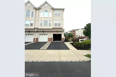 3202 Davinci Drive, Philadelphia, PA 19145 - Photo 3