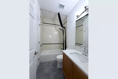 3202 Davinci Drive, Philadelphia, PA 19145 - Photo 17