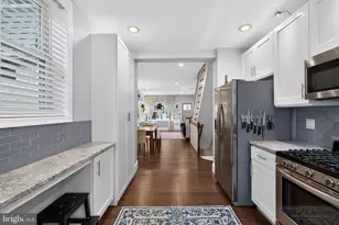 2319 S Warnock St, Philadelphia, PA 19148 - Photo 17