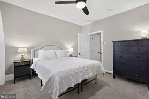 2319 S Warnock St, Philadelphia, PA 19148 - Photo 29