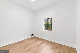 2316 N 12th St, Philadelphia, PA 19133 - Photo 9