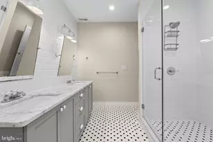 2203 Christian St, Philadelphia, PA 19146 - Photo 23