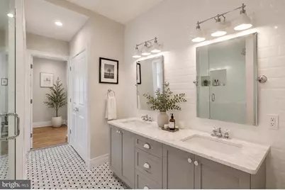 2203 Christian Street, Philadelphia, PA 19146 - Photo 7