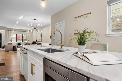 2203 Christian Street, Philadelphia, PA 19146 - Photo 13
