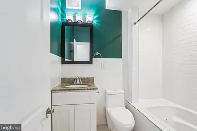 2241 Sears Street, Philadelphia, PA 19146 - Photo 15
