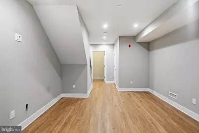 1821 Carpenter Street #A, Philadelphia, PA 19146 - Photo 15