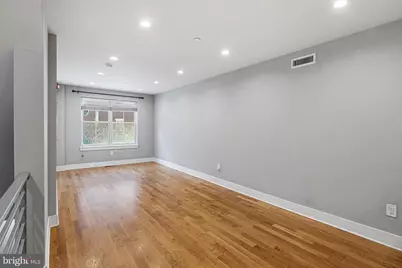 1821 Carpenter Street #A, Philadelphia, PA 19146 - Photo 7