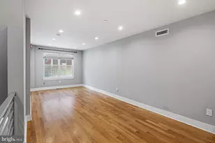 1821 Carpenter St, Philadelphia, PA 19146 - Photo 7