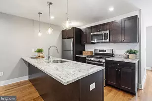1821 Carpenter St, Philadelphia, PA 19146 - Photo 9