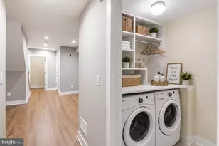 1821 Carpenter St, Philadelphia, PA 19146 - Photo 17