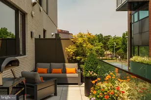 2531 Pine St, Philadelphia, PA 19103 - Photo 9