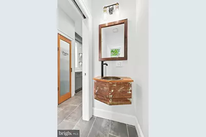 2337 E Fletcher Street, Philadelphia, PA 19125 - Photo 11