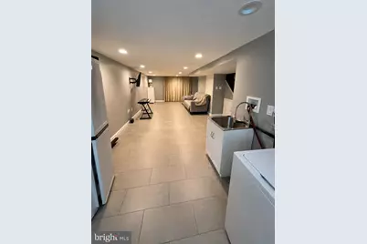 8018 Chelwynde Avenue, Philadelphia, PA 19153 - Photo 29