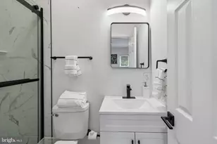 647 S 55th St, Philadelphia, PA 19143 - Photo 17