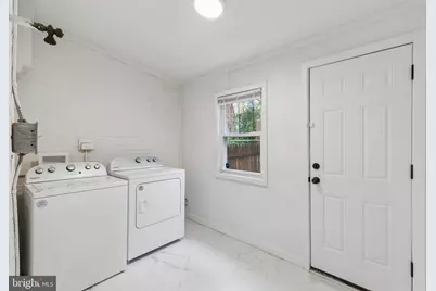 647 S 55th Street, Philadelphia, PA 19143 - Photo 13