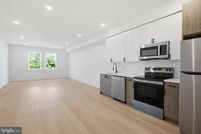 3931 Fairmount Avenue #3, Philadelphia, PA 19104 - Photo 15