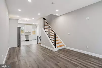 2225 N Waterloo Street, Philadelphia, PA 19133 - Photo 5