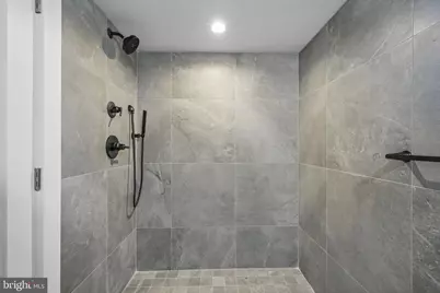 514 S 20th Street #A, Philadelphia, PA 19146 - Photo 11