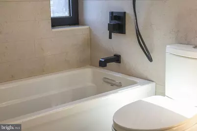 514 S 20th Street #B, Philadelphia, PA 19146 - Photo 29