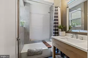 729 S 15th St, Philadelphia, PA 19146 - Photo 15