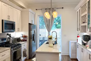 1337 S 31st St, Philadelphia, PA 19146 - Photo 5