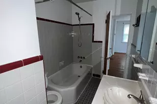 7235 Dungan Rd, Philadelphia, PA 19111 - Photo 5