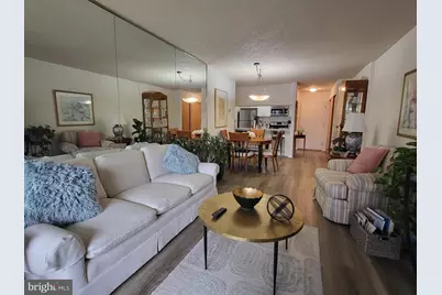 241 S 6th Street #1202B, Philadelphia, PA 19106 - Photo 5