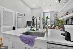 2045 Trenton Ave, Philadelphia, PA 19125 - Photo 5