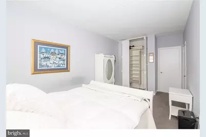 2301 Cherry Street #3C, Philadelphia, PA 19103 - Photo 17