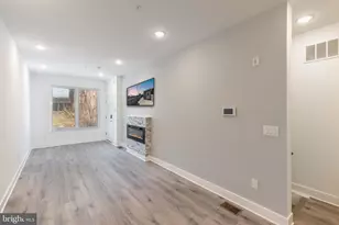 1423 N 8th St, Philadelphia, PA 19122 - Photo 3