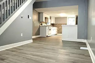 2411 N Lawrence St, Philadelphia, PA 19133 - Photo 9