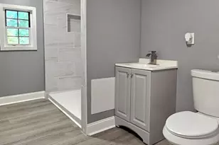 2411 N Lawrence St, Philadelphia, PA 19133 - Photo 7