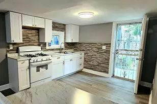 2411 N Lawrence St, Philadelphia, PA 19133 - Photo 11