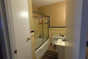 6919 Sylvester St, Philadelphia, PA 19149 - Photo 7