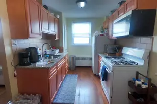 6919 Sylvester St, Philadelphia, PA 19149 - Photo 5