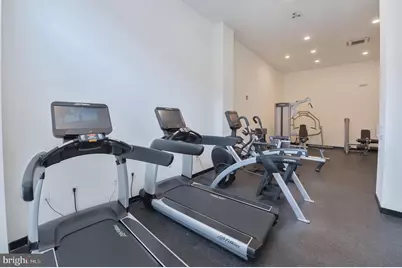 236 Thompson Street #B402, Philadelphia, PA 19122 - Photo 17
