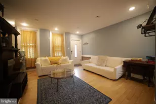 908 New Market St, Philadelphia, PA 19123 - Photo 15