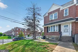 7171 Erdrick St, Philadelphia, PA 19135 - Photo 3