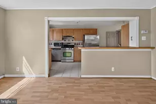 7171 Erdrick St, Philadelphia, PA 19135 - Photo 9