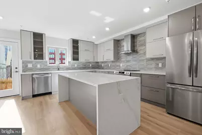 1517 Bodine Street N #A, Philadelphia, PA 19122 - Photo 17