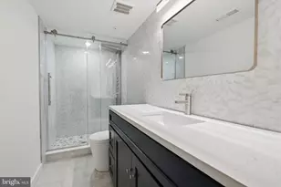 1517 Bodine Street N, Philadelphia, PA 19122 - Photo 33