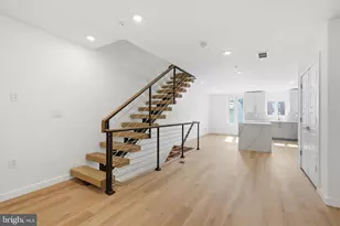 1517 Bodine Street N, Philadelphia, PA 19122 - Photo 7