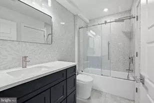 1517 Bodine Street N, Philadelphia, PA 19122 - Photo 21