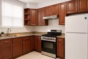 911 Wolf St, Philadelphia, PA 19148 - Photo 5