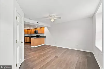 400 Green Lane #2, Philadelphia, PA 19128 - Photo 3