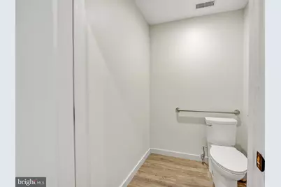 626 S 7th Street, Philadelphia, PA 19147 - Photo 43